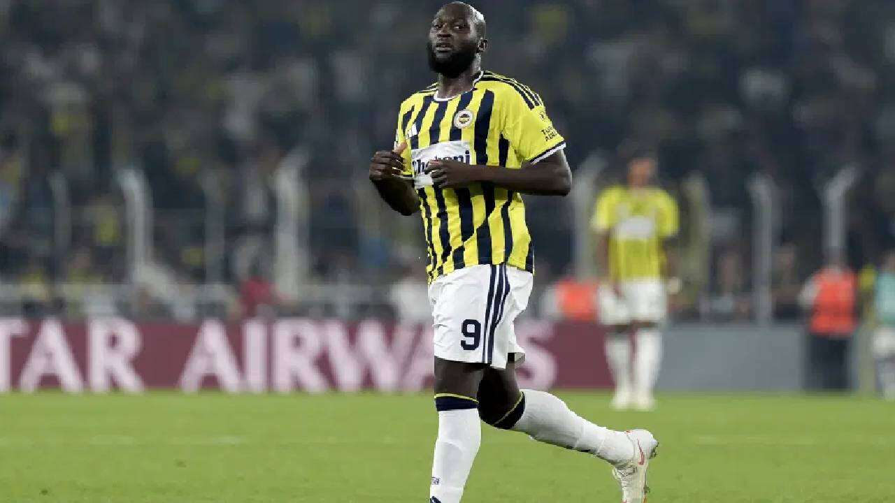 Fenerbahçe'de İsmail Kartal'a 1 isimden kötü haber: Nefesler tutuldu, 11 golle rakibi tir tir titretmişti! 3